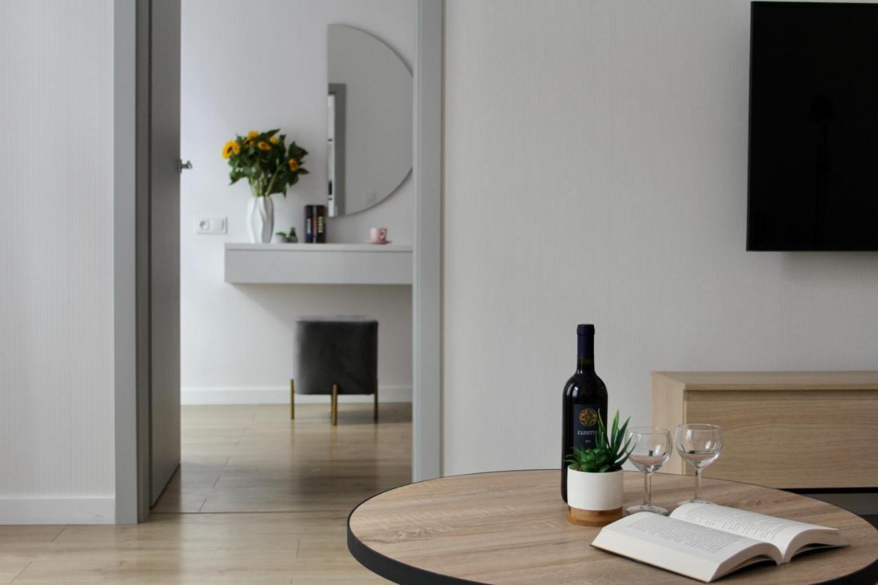 Luna Apartments Jelenia Góra Esterno foto