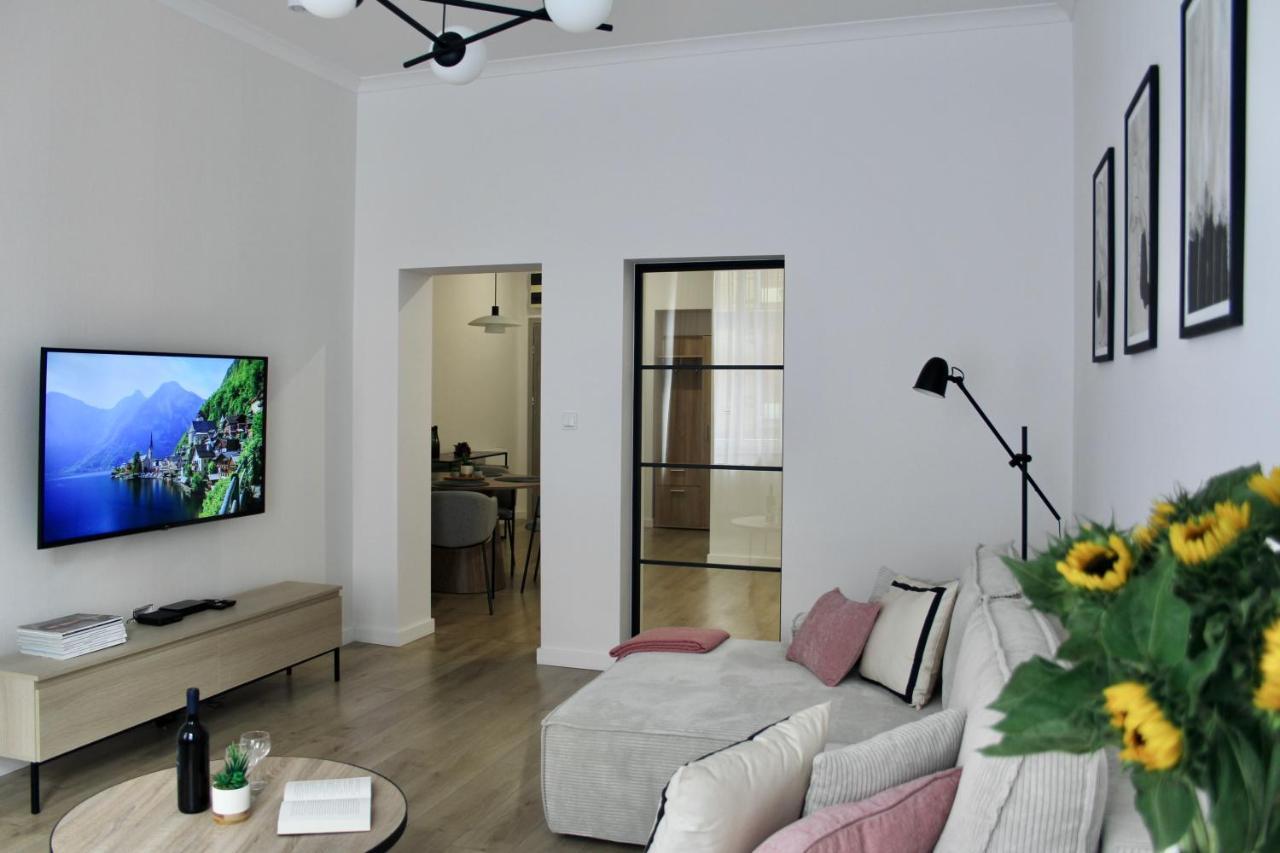 Luna Apartments Jelenia Góra Esterno foto
