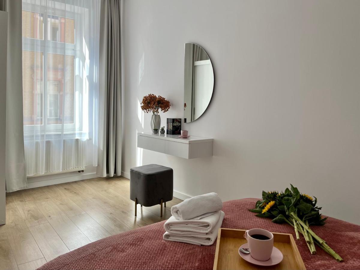 Luna Apartments Jelenia Góra Esterno foto