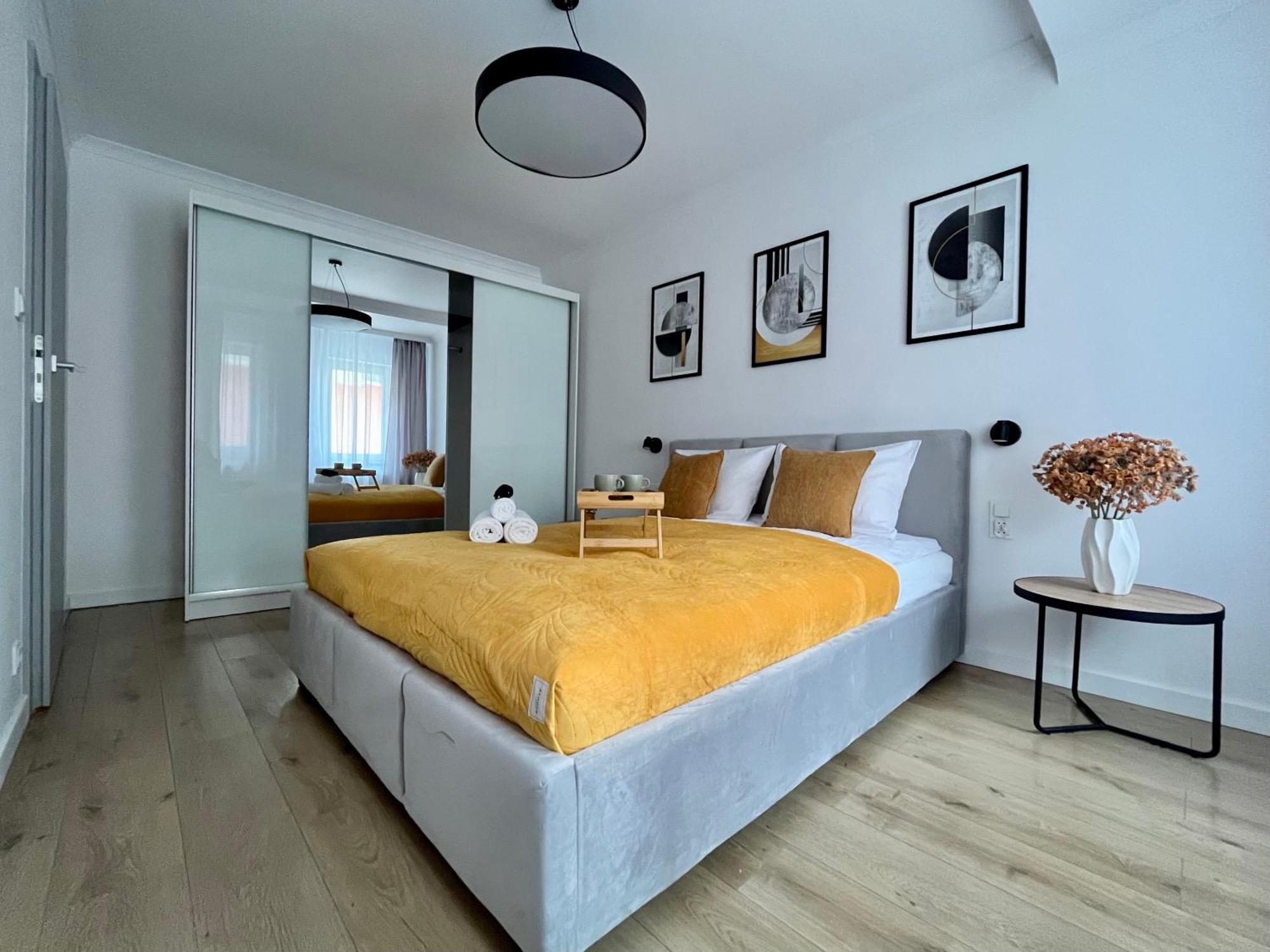 Luna Apartments Jelenia Góra Esterno foto
